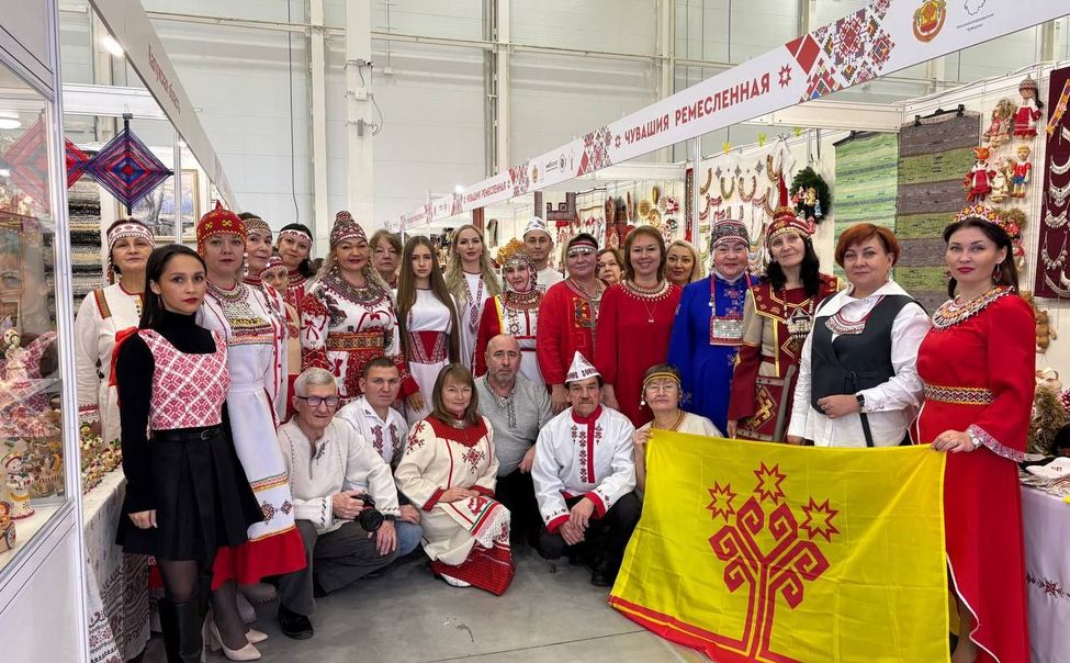 Чувашию на выставке‑ярмарке «Ладья. Зимняя сказка‑2025» представляют 28 мастеров