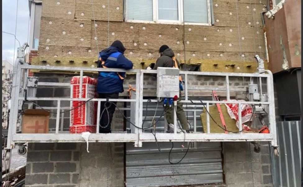 Строители Чувашии продолжают восстанавливать дома в Мариуполе