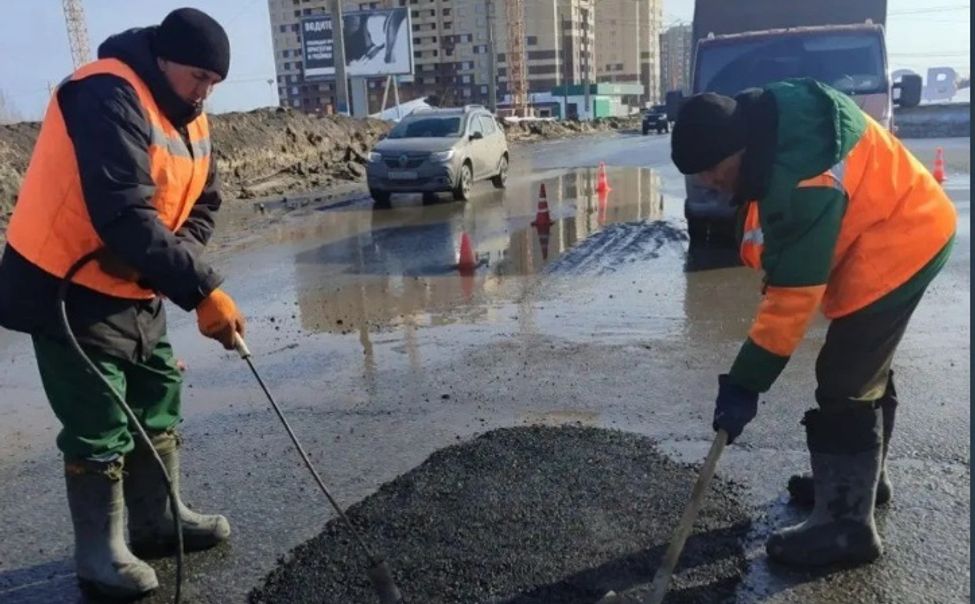 В Новочебоксарске начался ямочный ремонт