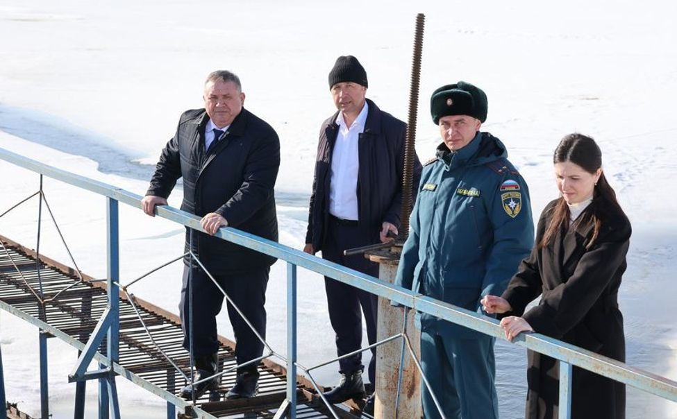 Период весеннего половодья обсудили в Батыревском и Комсомольском МО