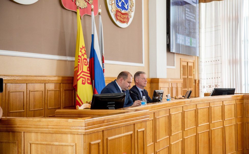 Депутаты ЧГСД рассмотрят досрочное прекращение полномочий главы города Дениса Спирина