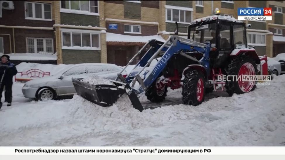 В Чувашии запустят программу поддержки управляющих компаний, которая поможет им приобрести спецмашины для уборки дворов
