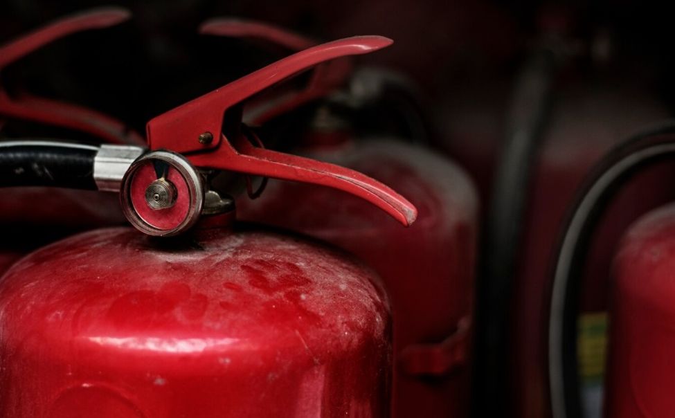 В Ибресинской школе выявили нарушения пожарной безопасности