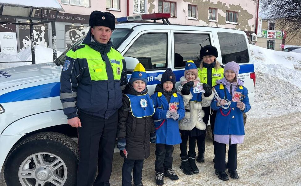 Сотрудники ГАИ провели акцию  «Хороший водитель – надёжный защитник!»