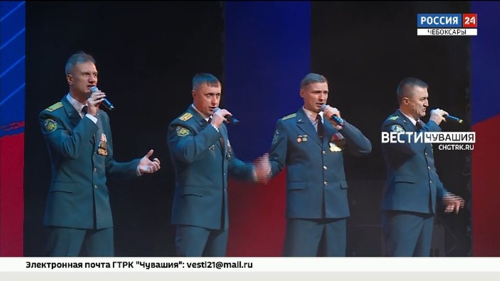 Олег Николаев вручил бойцам из Чувашии государственные награды