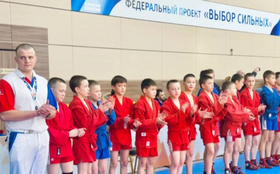 В Чебоксарах ко Дню защитника Отечества стартовал турнир по самбо