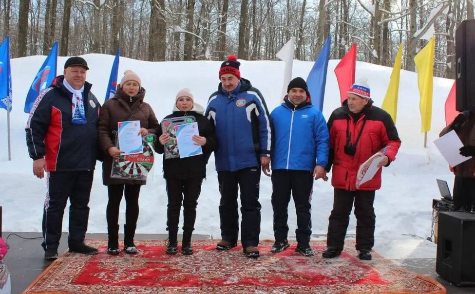 "Самый дружный дом" в Чебоксарах получил снегоуборщик