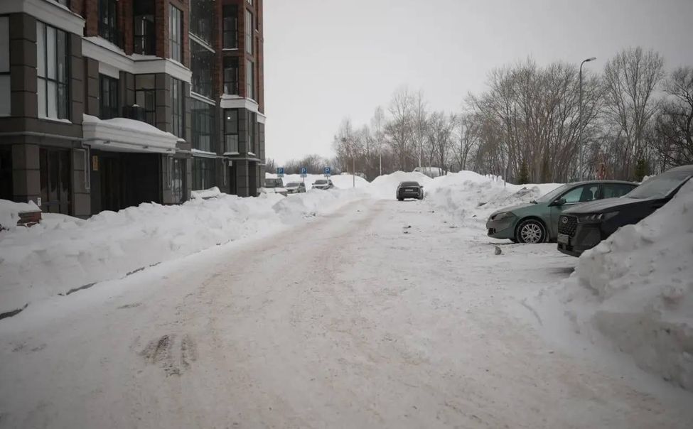 В Чебоксарах опровергли информацию о вводе обязательной платы за вывоз снега для МКД