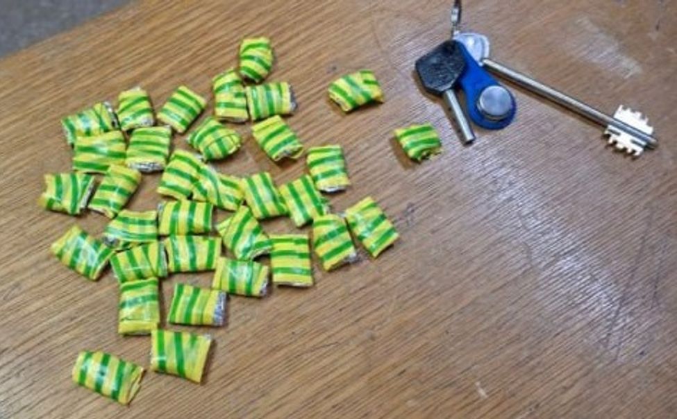 В Чебоксарах задержали юного закладчика с 33-мя свертками