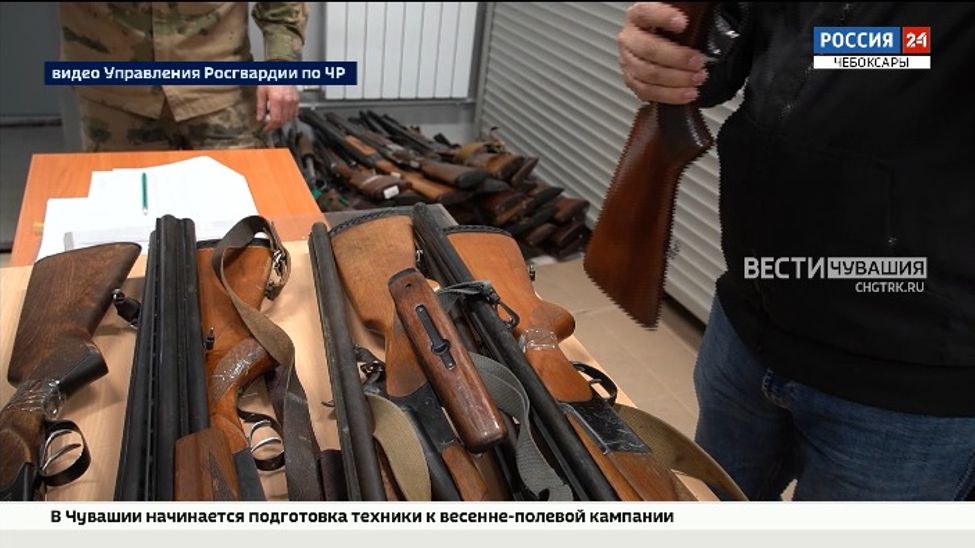Росгвардия Чувашии передало оружия в войсковую часть Министерства обороны